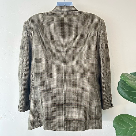 OSCAR DE LA RENTA Wool and Silk Houndstooth Tan Two Button Blazer Sport Coat 43R - Picture 6 of 16